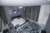 zuoyou hotel