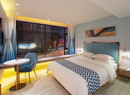 設計師概念飯店（桂平客運中心店）