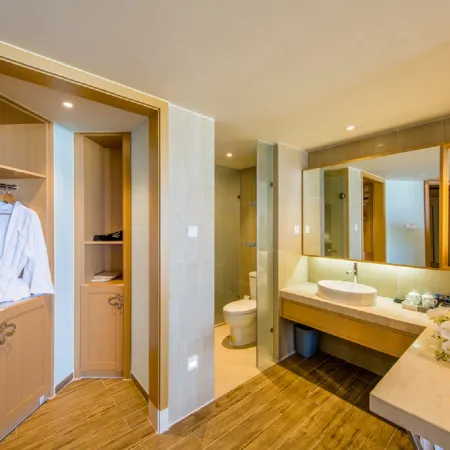 Poly N+ Hotel Hailing Island