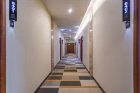 Shell Hotel (Xinxiang Railway Station, Fat Donglai, Central Hospital)
