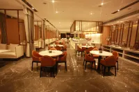 Junyue International Hotel Hotels in Huidong County