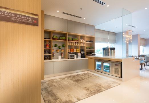 Hilton Garden Inn North