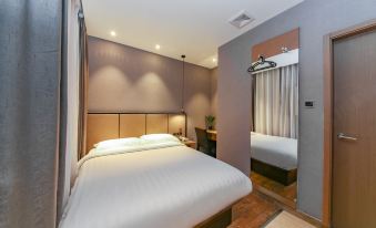Yadu Hotel