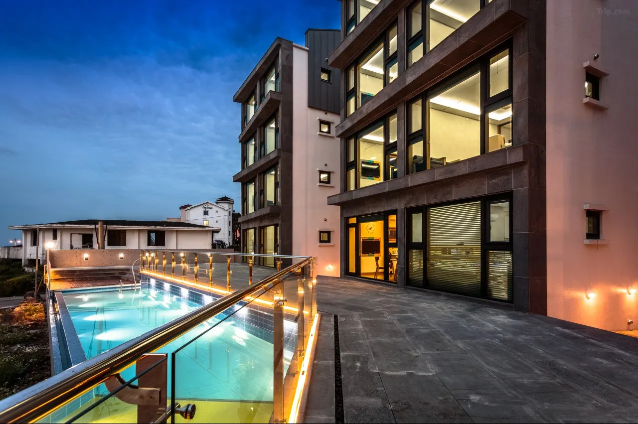 리조트 펜션 차이