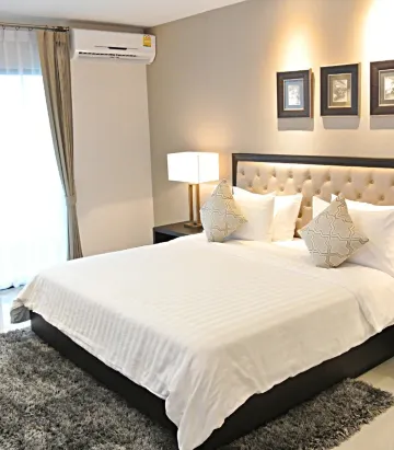 ห้องซูพีเรียร์ เตียงใหญ่ 1 เตียง