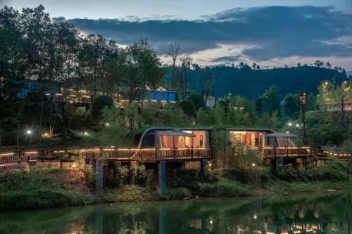 Majiang Earth Cabin Blue Dream Eco Hotel (Qiandongnan Prefecture Blueberry Eco Tourism Area)