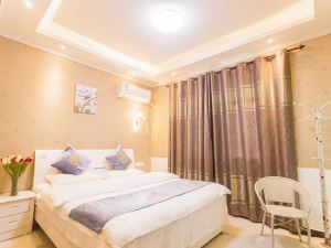 Warm Business Hotel (Nanchang Changbei Airport)