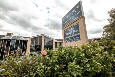 Twin Towers Inn Các khách sạn ở Woolwich