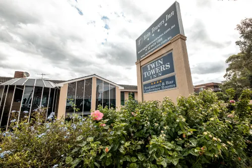 Twin Towers Inn Hotels in St Leonards