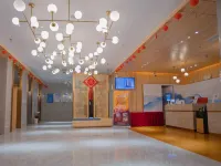 Ruiyi Hotel Hotels in Qinzhou
