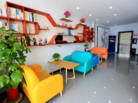 7 Days Premium Hotel (Huantai Xinyulou) Hotel di Huantai