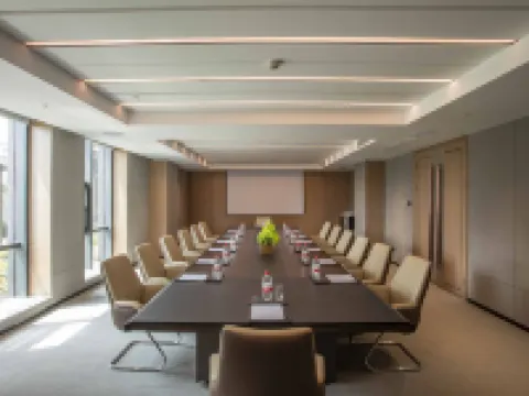 รามาดา บาย วินด์แฮม ลั่วหยางดาวน์ทาวน์ โรงแรมในลั่วหยาง