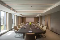 Ramada by Wyndham Luoyang Downtown