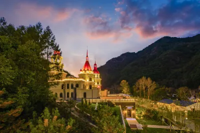 Man Valley Resort Town Hotel in zona Temple of the Queen of Heaven