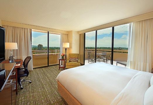 3. 샌 디에이고 메..