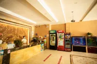 Yining Zhangzhou Business Hotel