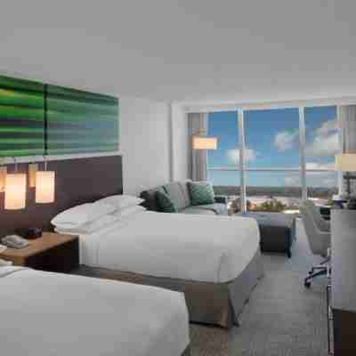 DoubleTree by Hilton at The Entrance to Universal Orlando Rooms