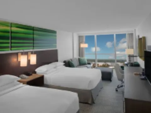 ดับเบิลทรีบายฮิลตัน ที่ทางเข้ายูนิเวอร์แซล ออร์แลนโด โรงแรมในออร์ลันโด