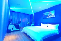 Pioneer·E-Sports Hotel (Ji'an Railway Station Jinggangshan University Branch) - Esports