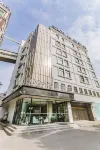Xana Hotelle (Zhongshan Road, Wuxi railway station) - parking