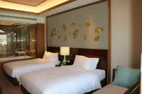 Hot Springs ZhuoRun International Hotel - parking