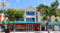 Windock & Dearwe Holiday Hotel Hotel dekat Changdao National Forest Park