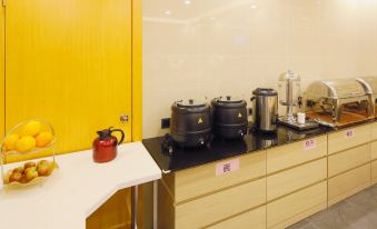 GreenTree Inn (Shanghai Railway Station Macau Road)