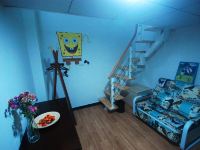 苏荷青年旅舍(上海七宝店) - 清新阳光LOFT双床间