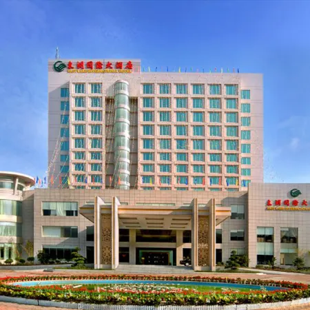 East Lake International Hotel