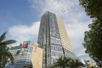 贑州グランド スカイライトインターナショナルホテル（萬象城南河古浮橋） 南科技学院周辺のホテル