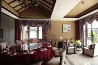 Hongya Qiliping Kangqi Heyuan Health Resort Hotel (Qiliping Zero Kilometer) Hotels in Hongya