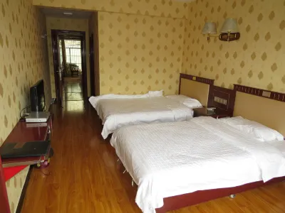 Tenghui Hotel Hotels near Binggou Linhai Scenic Spot