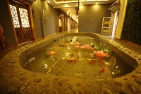 Northwest Folklore Inn (Zhangye National Wetland Park Branch)