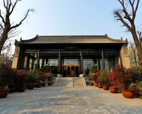 Tianyuan Holiday Hotel Hotels in Liquan