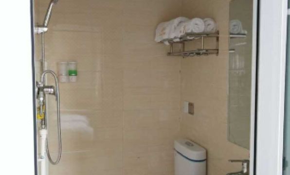 Xingyi Haixing Hotel