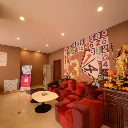 Pai Hotel (Sofia Church City Hospital, Harbin Central Street)