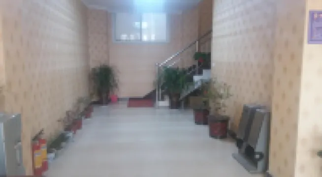Linyi Yiju Hotel