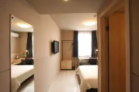 Jinjiang Inn (Lianyungang Donghai Pedestrian Street High-speed Railway Station Hotel)