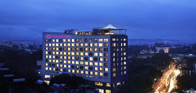 Crowne Plaza PUNE CITY CENTRE by IHG Ξενοδοχεία στην πόλη Πούνε