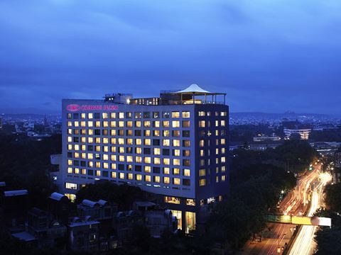 Crowne Plaza Pune City Centre