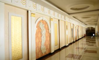 Xinxiang Jinghua Tropical Mineral Spring Health Garden