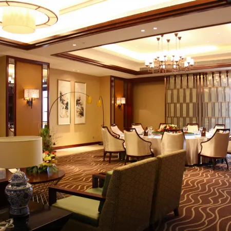 Ruishi Hotel