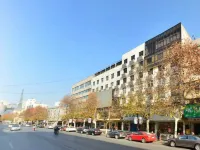 Shangsu Qingxiang Hotel (Yueyanglou Pedestrian Street) - Esports
