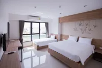 더 저니 호텔 사라위타야 스쿨 주변 호텔