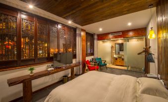 Jiangnan Deyuelou Hotel