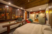 Jiangnan Deyuelou Hotel