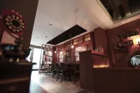 Beauty Coffetel (Wuxi Nanchang Street Taihu Square Metro Station) - parkir