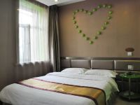 牡丹江苹果主题宾馆 - 主题大床房