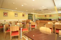 Ease Hotel - 2 stelle