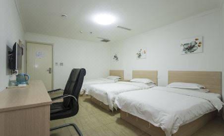 Tu yue ke zhan - Housity